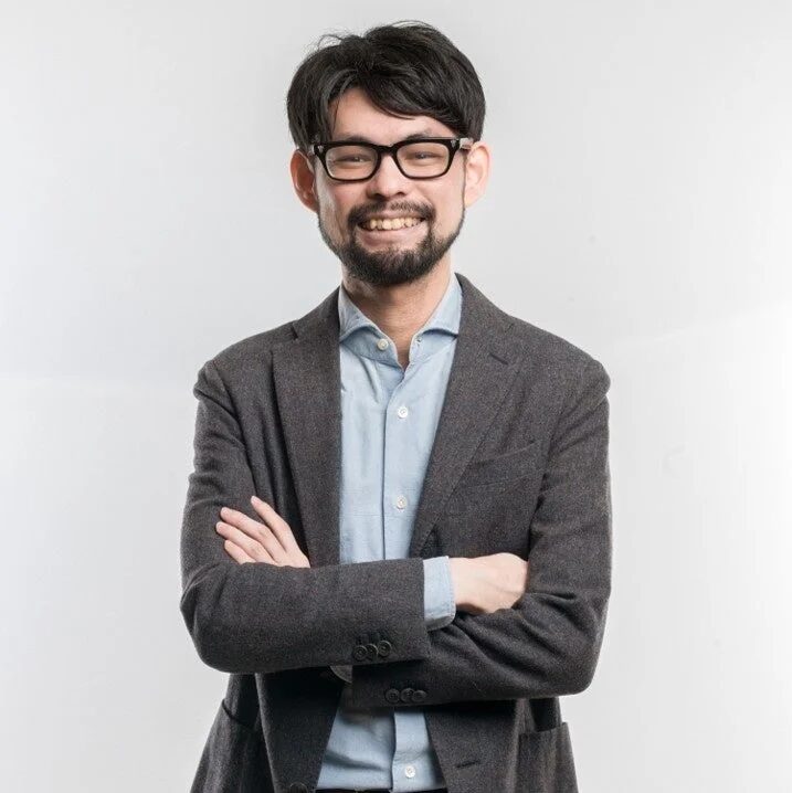 ニヒンメディア株式会社代表取締役の安藤孝太氏またはマンジュナタ・チャンドラッパ氏らしき人物の画像