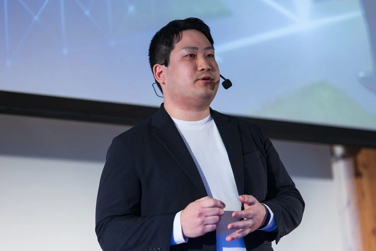 プレゼンテーションを行う平山英幸氏