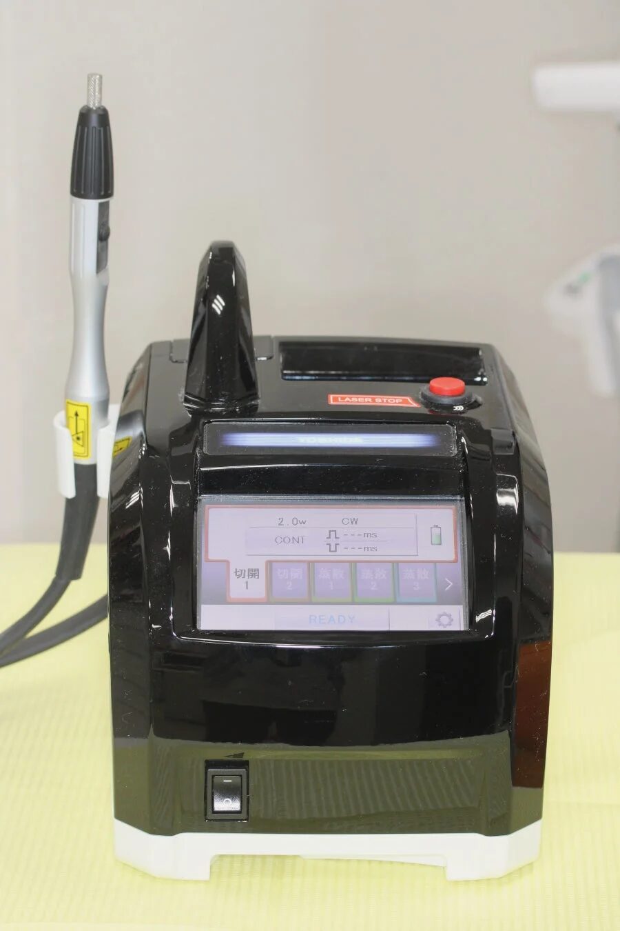 医療用レーザー治療器